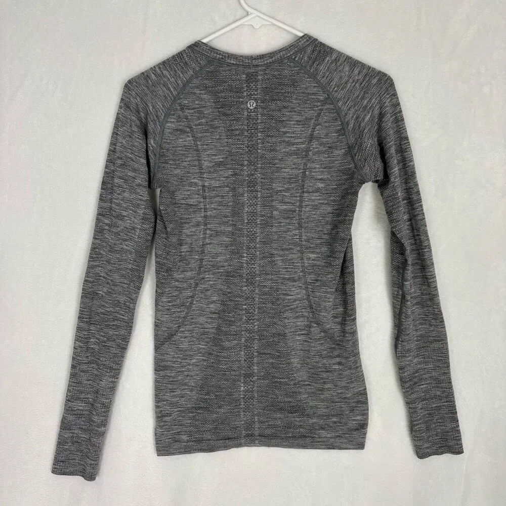 Lululemon Women's Grey Swiftly Tech Long Sleeve‎ Workout Top Size 6